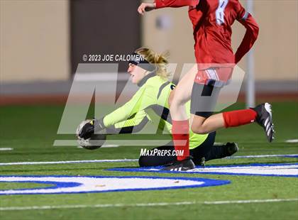 Thumbnail 1 in Lee vs Reagan [Ronald] photogallery.