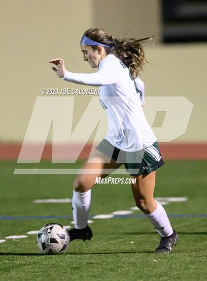 Thumbnail 1 in Lee vs Reagan [Ronald] photogallery.