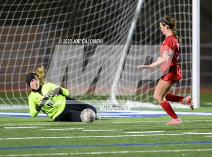 Thumbnail 3 in Lee vs Reagan [Ronald] photogallery.