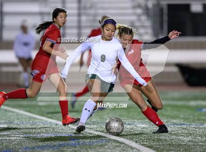 Thumbnail 1 in Lee vs Reagan [Ronald] photogallery.