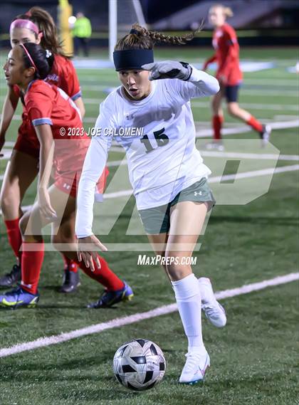 Thumbnail 1 in Lee vs Reagan [Ronald] photogallery.