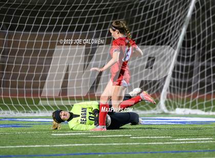 Thumbnail 2 in Lee vs Reagan [Ronald] photogallery.