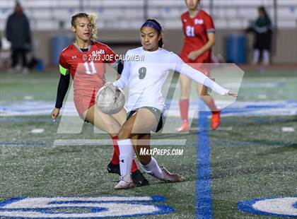Thumbnail 1 in Lee vs Reagan [Ronald] photogallery.