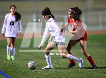 Thumbnail 3 in Lee vs Reagan [Ronald] photogallery.