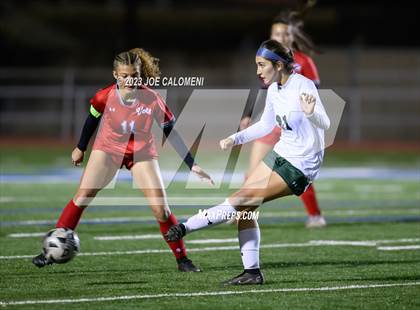 Thumbnail 3 in Lee vs Reagan [Ronald] photogallery.