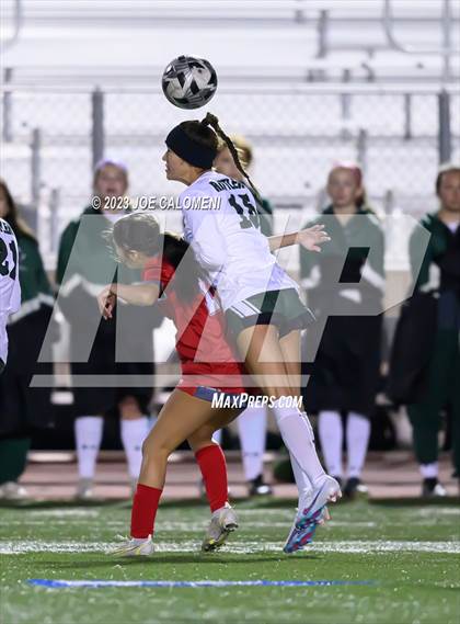 Thumbnail 3 in Lee vs Reagan [Ronald] photogallery.