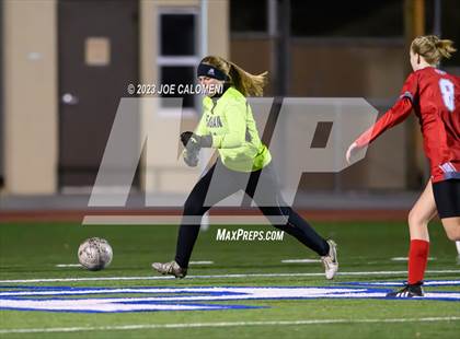 Thumbnail 1 in Lee vs Reagan [Ronald] photogallery.