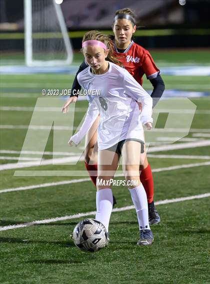 Thumbnail 1 in Lee vs Reagan [Ronald] photogallery.