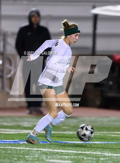 Thumbnail 1 in Lee vs Reagan [Ronald] photogallery.