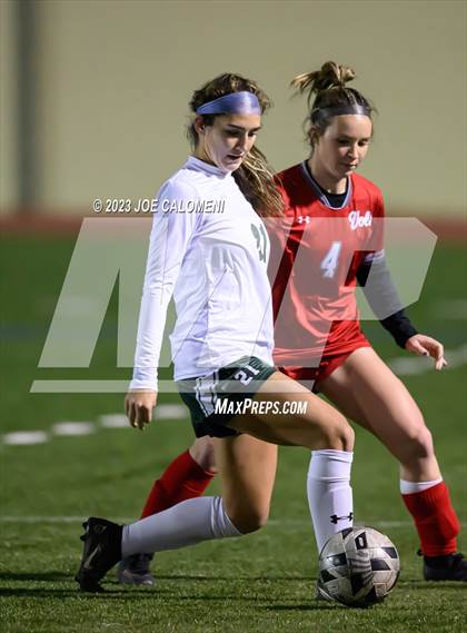 Thumbnail 1 in Lee vs Reagan [Ronald] photogallery.