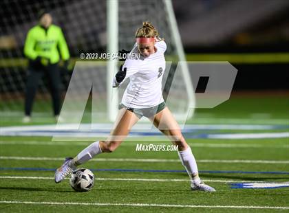 Thumbnail 1 in Lee vs Reagan [Ronald] photogallery.