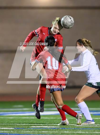 Thumbnail 3 in Lee vs Reagan [Ronald] photogallery.