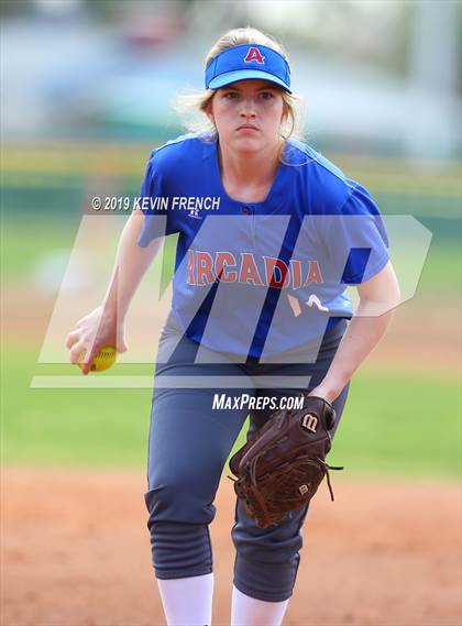 Thumbnail 3 in Arcadia vs. Glendale (Cool Nights Tournament) photogallery.