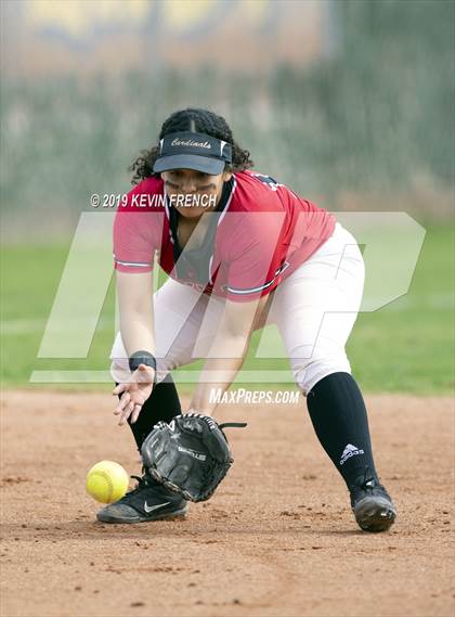 Thumbnail 1 in Arcadia vs. Glendale (Cool Nights Tournament) photogallery.
