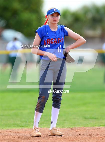 Thumbnail 3 in Arcadia vs. Glendale (Cool Nights Tournament) photogallery.