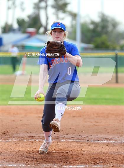 Thumbnail 1 in Arcadia vs. Glendale (Cool Nights Tournament) photogallery.
