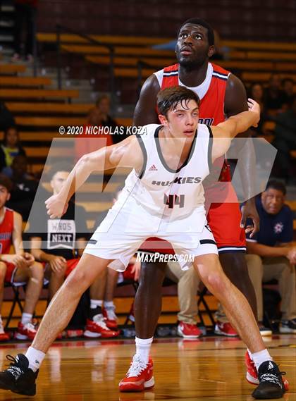 Thumbnail 3 in Coronado vs. Centennial (SoCal-Vegas Showdown) photogallery.