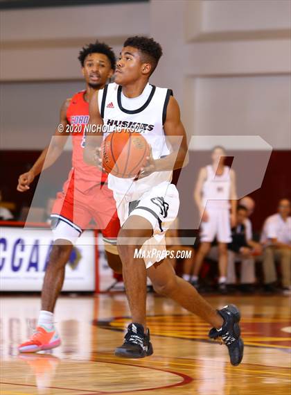 Thumbnail 3 in Coronado vs. Centennial (SoCal-Vegas Showdown) photogallery.