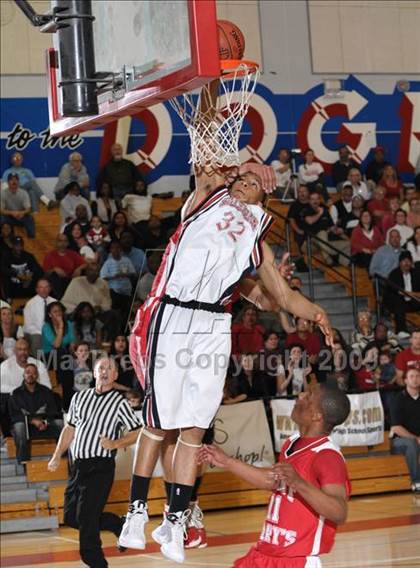 Thumbnail 2 in St. Mary's vs. Salesian (CIF NorCal D4 Final) photogallery.