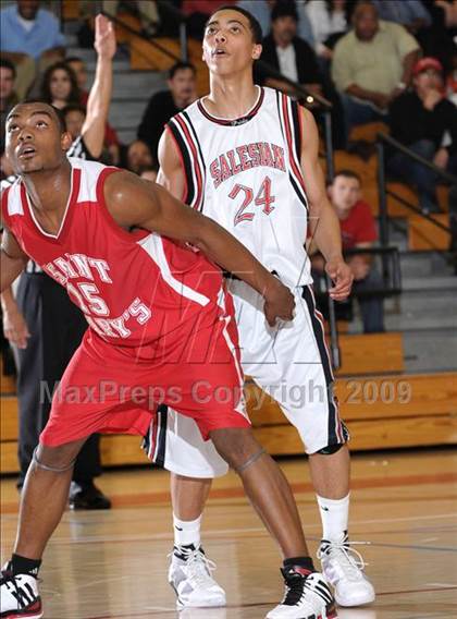 Thumbnail 3 in St. Mary's vs. Salesian (CIF NorCal D4 Final) photogallery.