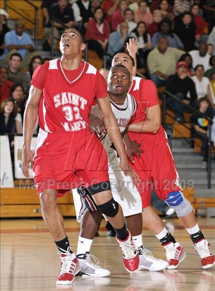 Thumbnail 1 in St. Mary's vs. Salesian (CIF NorCal D4 Final) photogallery.
