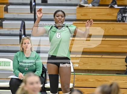 Thumbnail 2 in Carroll @ Yorktown  photogallery.