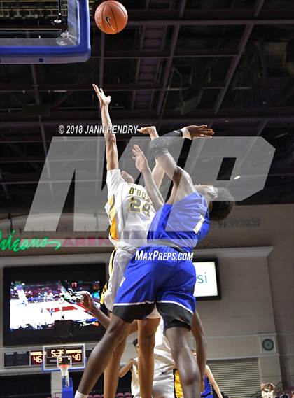 Thumbnail 2 in Bishop O'Dowd vs. Constitution (Tarkanian Classic) photogallery.