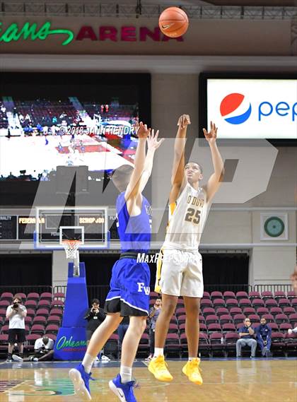 Thumbnail 1 in Bishop O'Dowd vs. Constitution (Tarkanian Classic) photogallery.