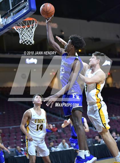 Thumbnail 2 in Bishop O'Dowd vs. Constitution (Tarkanian Classic) photogallery.