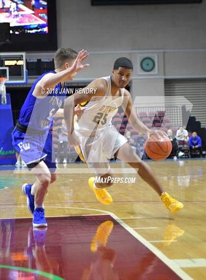 Thumbnail 2 in Bishop O'Dowd vs. Constitution (Tarkanian Classic) photogallery.