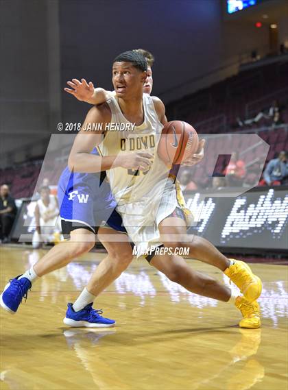 Thumbnail 3 in Bishop O'Dowd vs. Constitution (Tarkanian Classic) photogallery.