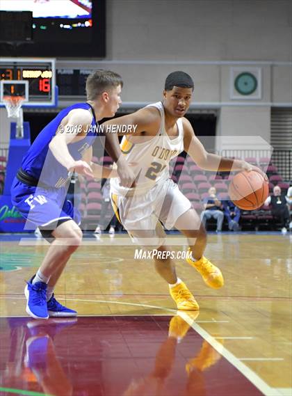 Thumbnail 1 in Bishop O'Dowd vs. Constitution (Tarkanian Classic) photogallery.