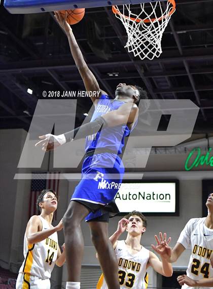 Thumbnail 1 in Bishop O'Dowd vs. Constitution (Tarkanian Classic) photogallery.