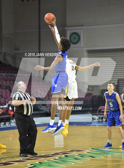 Thumbnail 2 in Bishop O'Dowd vs. Constitution (Tarkanian Classic) photogallery.