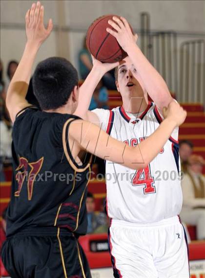 Thumbnail 1 in Florin vs. Pleasant Grove photogallery.