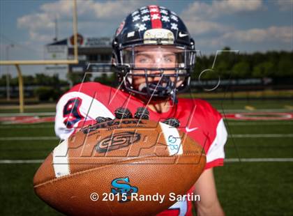Thumbnail 2 in South Panola (2015 Preseason Top 25 Photo Shoot) photogallery.