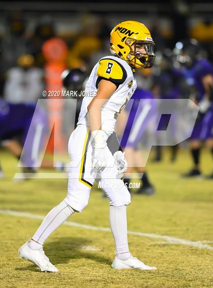 Thumbnail 2 in Marcos de Niza @ Northwest Christian (AIA 4A Play-In) photogallery.