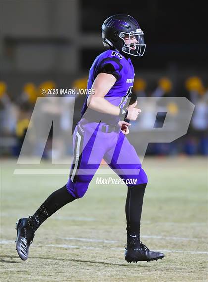 Thumbnail 2 in Marcos de Niza @ Northwest Christian (AIA 4A Play-In) photogallery.