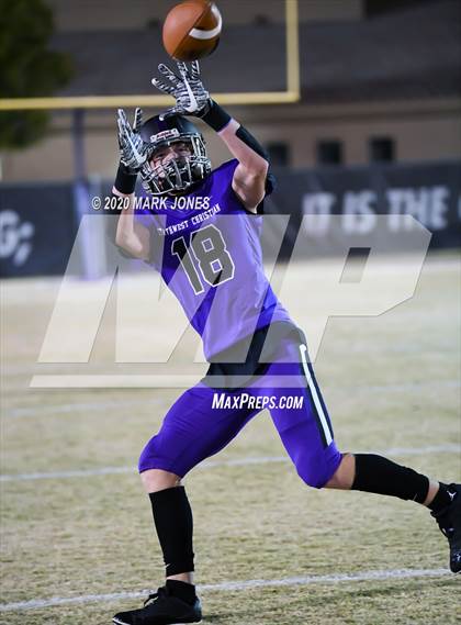 Thumbnail 2 in Marcos de Niza @ Northwest Christian (AIA 4A Play-In) photogallery.