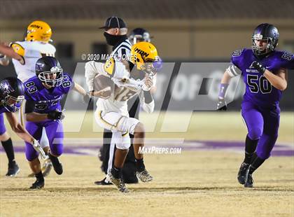 Thumbnail 2 in Marcos de Niza @ Northwest Christian (AIA 4A Play-In) photogallery.
