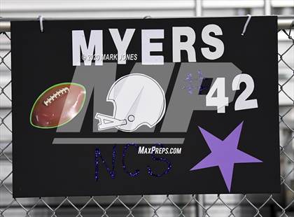 Thumbnail 2 in Marcos de Niza @ Northwest Christian (AIA 4A Play-In) photogallery.
