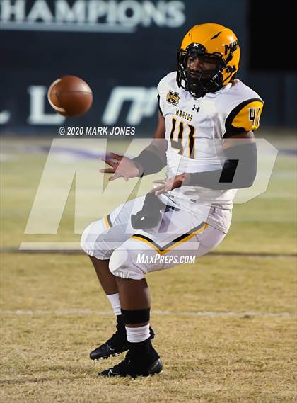 Thumbnail 2 in Marcos de Niza @ Northwest Christian (AIA 4A Play-In) photogallery.