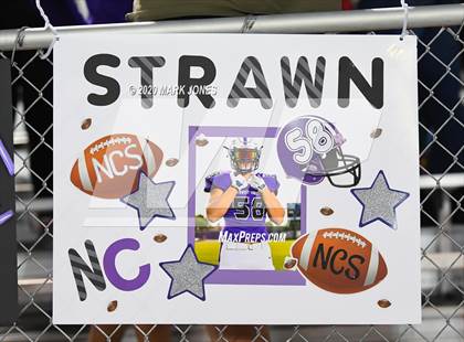 Thumbnail 3 in Marcos de Niza @ Northwest Christian (AIA 4A Play-In) photogallery.