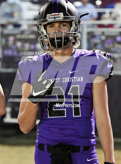 Thumbnail 3 in Marcos de Niza @ Northwest Christian (AIA 4A Play-In) photogallery.