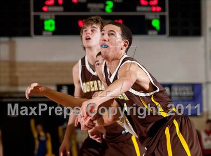 Thumbnail 1 in Roger Bacon vs. Newport Central Catholic photogallery.