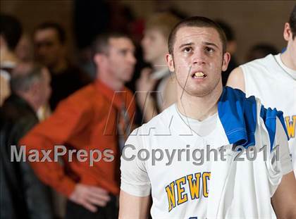 Thumbnail 2 in Roger Bacon vs. Newport Central Catholic photogallery.