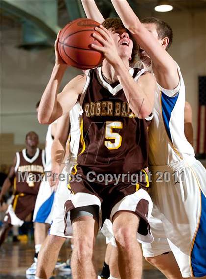 Thumbnail 1 in Roger Bacon vs. Newport Central Catholic photogallery.