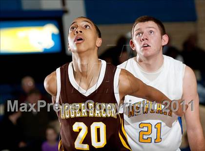 Thumbnail 3 in Roger Bacon vs. Newport Central Catholic photogallery.