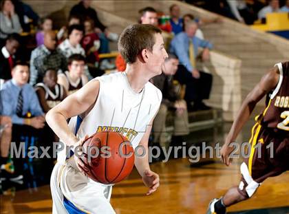 Thumbnail 1 in Roger Bacon vs. Newport Central Catholic photogallery.