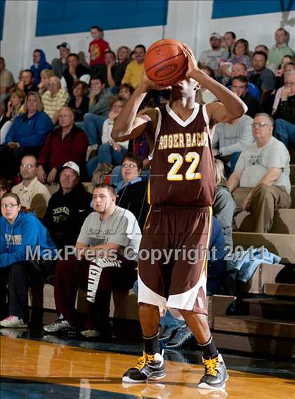 Thumbnail 2 in Roger Bacon vs. Newport Central Catholic photogallery.